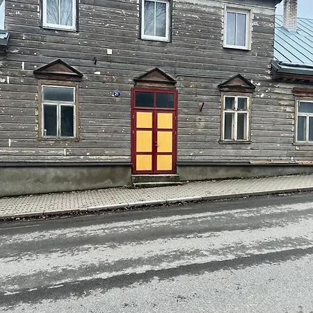 Cozy Private Wifi 1br Sleeps 4 Great Location Apartment *